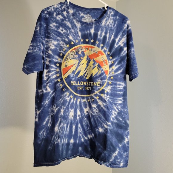 YELLOWSTONE EST. 1872 BLUE TIE DYED TSHIRT - Picture 2 of 8
